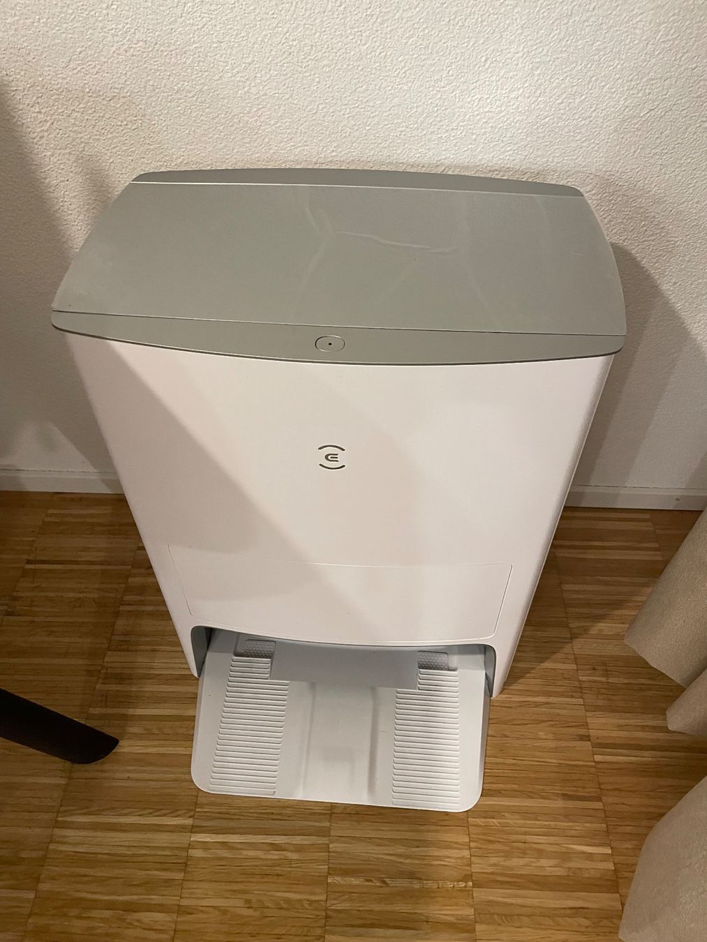 Ecovacs Aspirapolveri & Accessori: ECOVACS DEEBOT T20 OMNI mit Ersatzteilen – Usato da Aarau venduto da Noah148 2