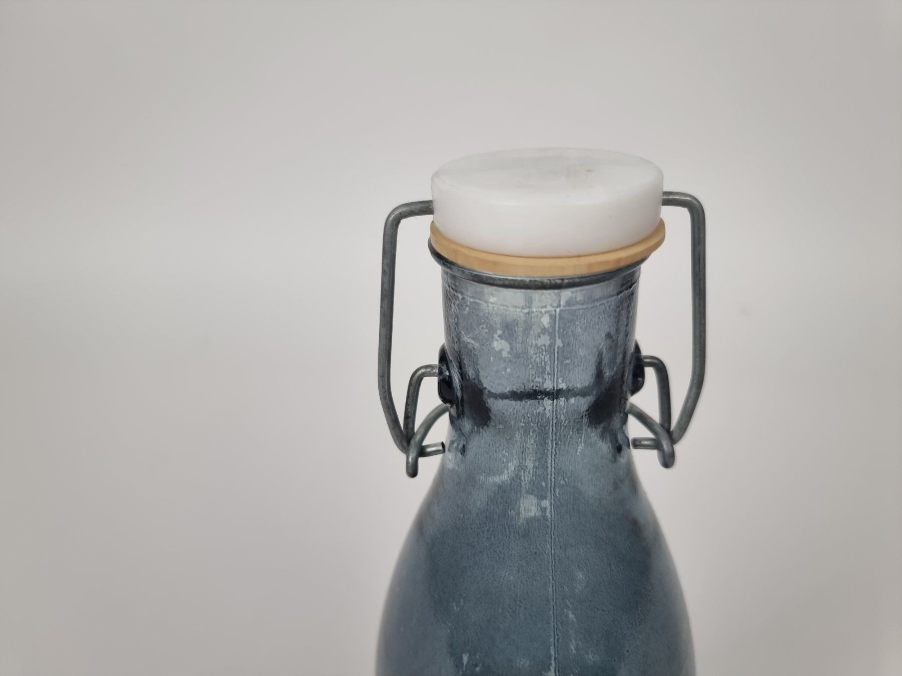 Verres, cruches & bouteilles: Glasflasche – D'occasion à Urtenen-Schönbühl par Restwert_Schoenbuehl 5