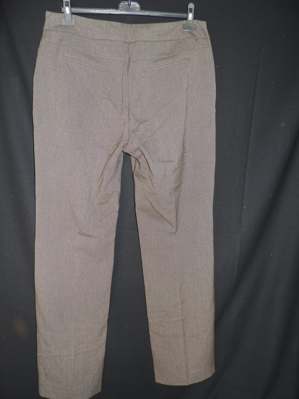 Pantaloni: pantalon brun gris – Usato da Genève venduto da Axelle333 6