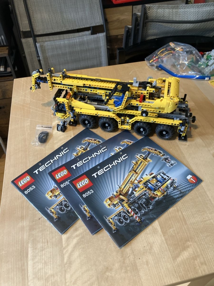 Lego Kit di costruzioni: Lego 8053 Mobile Crane  – Usato da Glarus venduto da Jhuber78