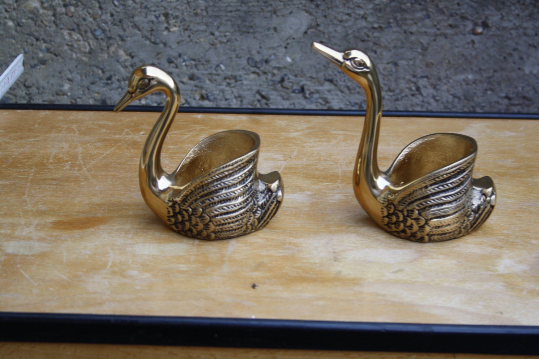 Statuette: 2 x SCHWAN DEKOSCHWÄNE – Usato da Wauwil venduto da Pneuedy 1