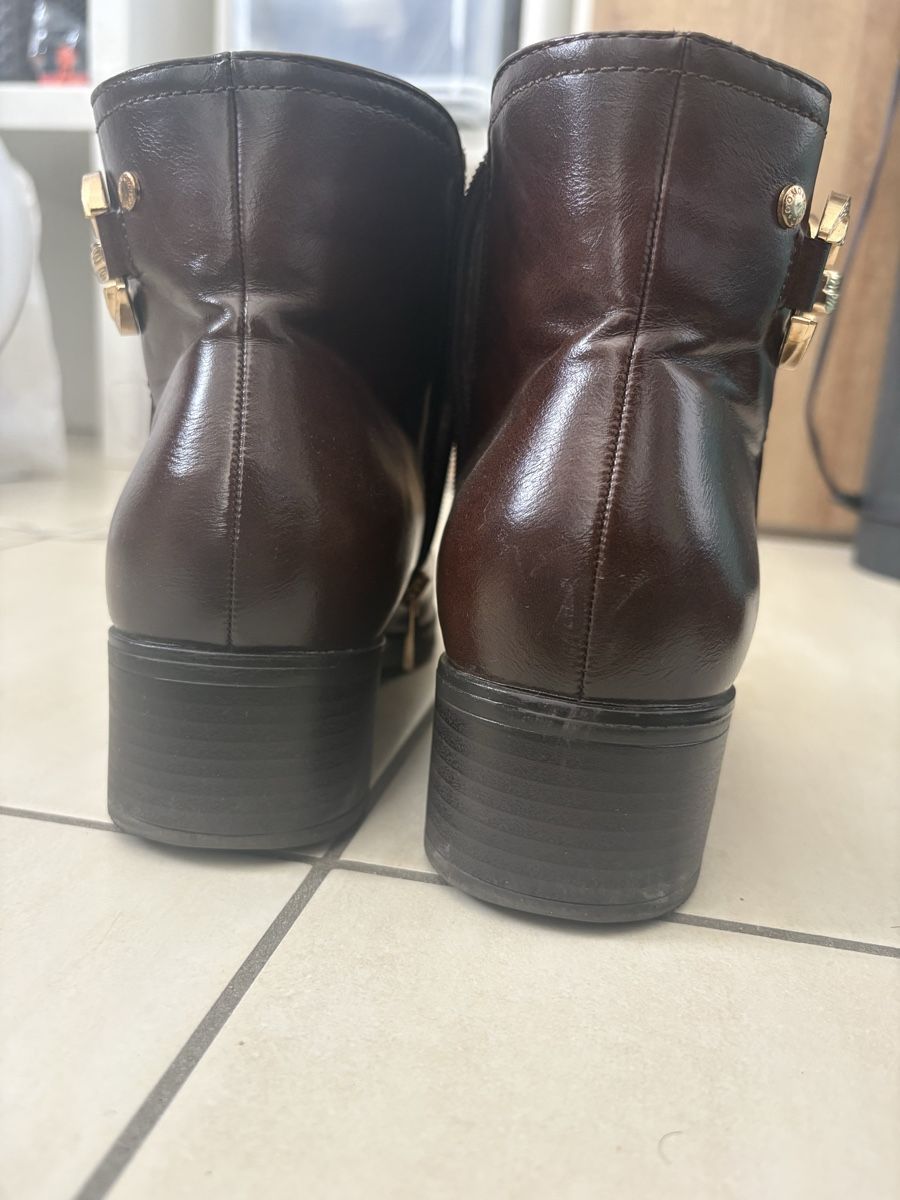 Scarpe da donna: Lederboots Braun Gr 41 – Usato da Zürich venduto da mar_q9mp 3