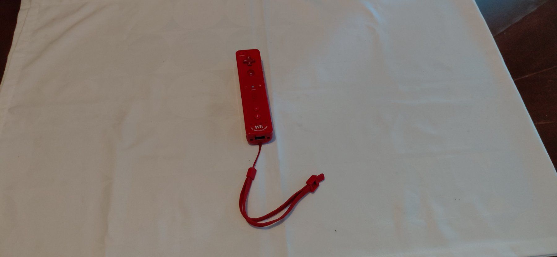 Jeux: Wii / Wii U Motion Plus Remote Rot – D'occasion à Gretzenbach par Uli1980 1
