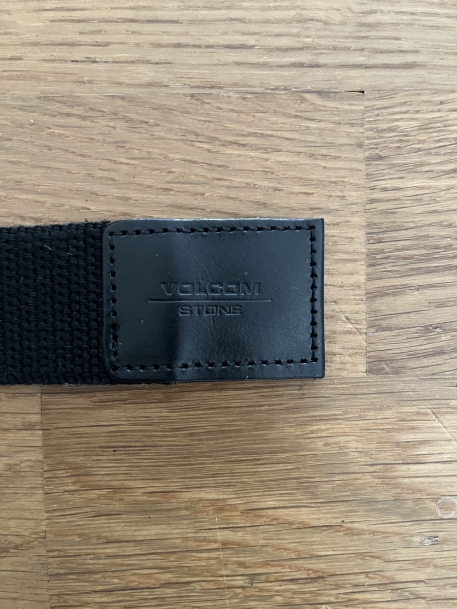 Cinture: NEU / Volcom Stoffgürtel /Gurt / schwarz /  L/XL – Nuovo e nell'imballaggio originale da Zürich venduto da Pestopasta 5
