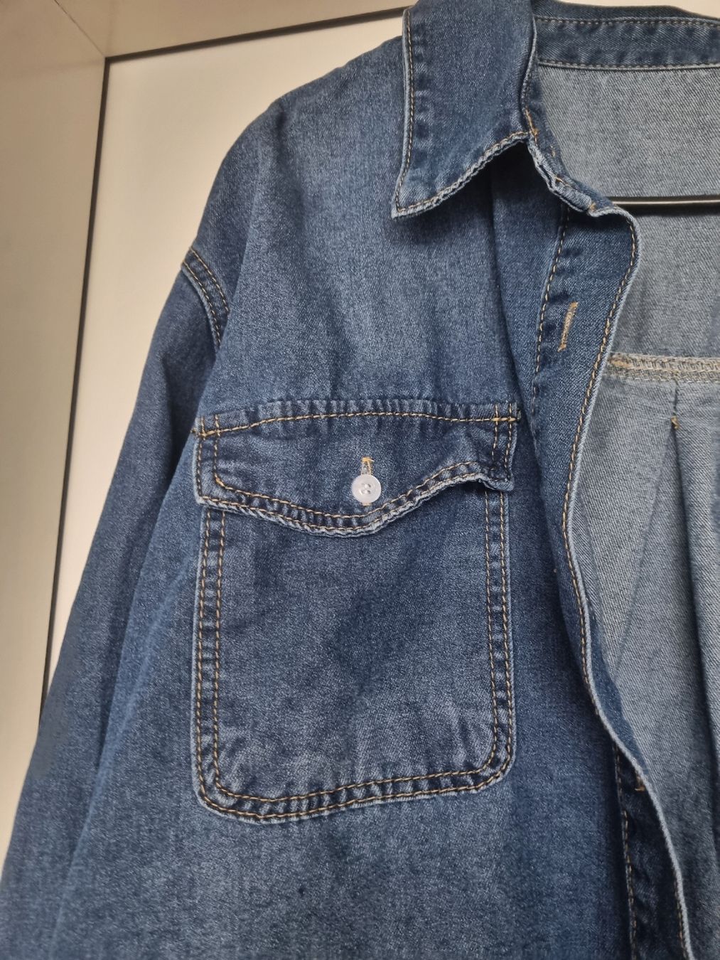 Camicette: Jeanshemd blau Langarm Grösse 46 – Usato da Pfäffikon ZH venduto da Nick72 2