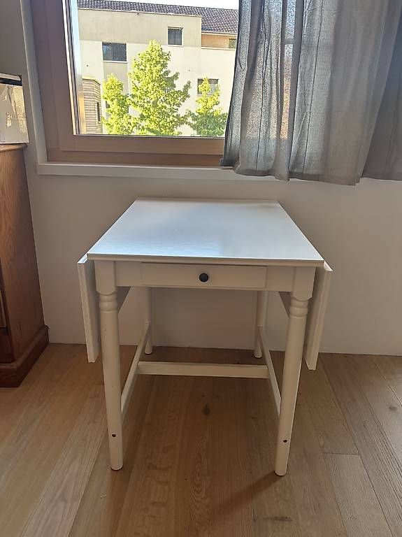 Tavoli: IKEA Klapptisch mit Schublade  – Usato da Alpnachstad venduto da mar_6ckd 1