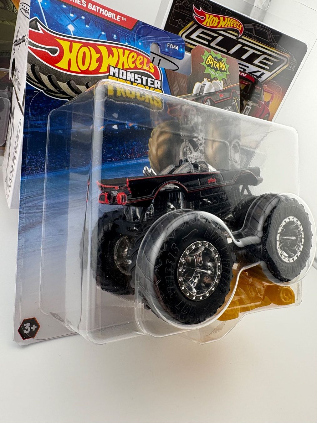 Hot Wheels Modellautos: Hot Wheels Monster Trucks Batmobile – Neu und originalverpackt aus Flawil von HeisseReifen 3