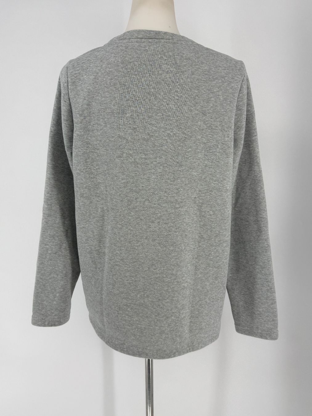 Pullover & Sweatshirts: Pullover mit Katzenmotiv Gr. M – Gebraucht aus Auenstein von moin. 3