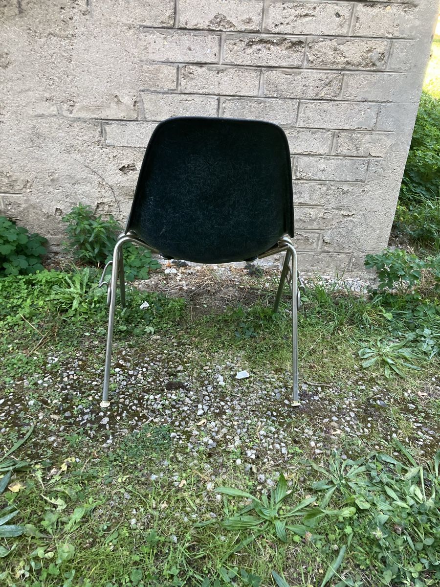 Eames Stühle: Chaise Eames – Gebraucht aus fribourg von Retroverso 2
