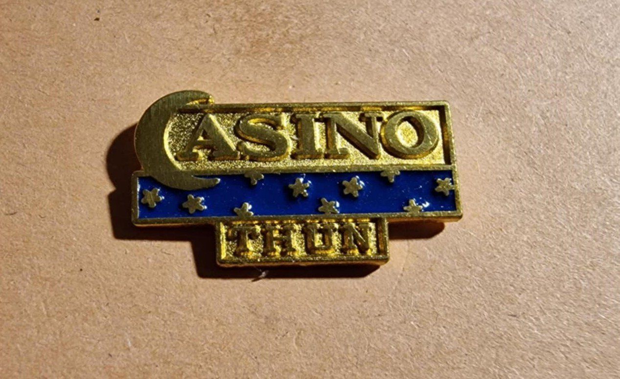 Plaquettes & Badges: Pin Casino Thun – D'occasion à Härkingen par specialshapes