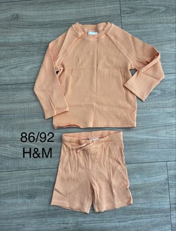NEUE UV Kleidung Grösse 86/92