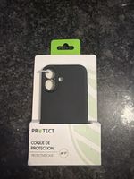 Coque iPhone 17 noir silicone 