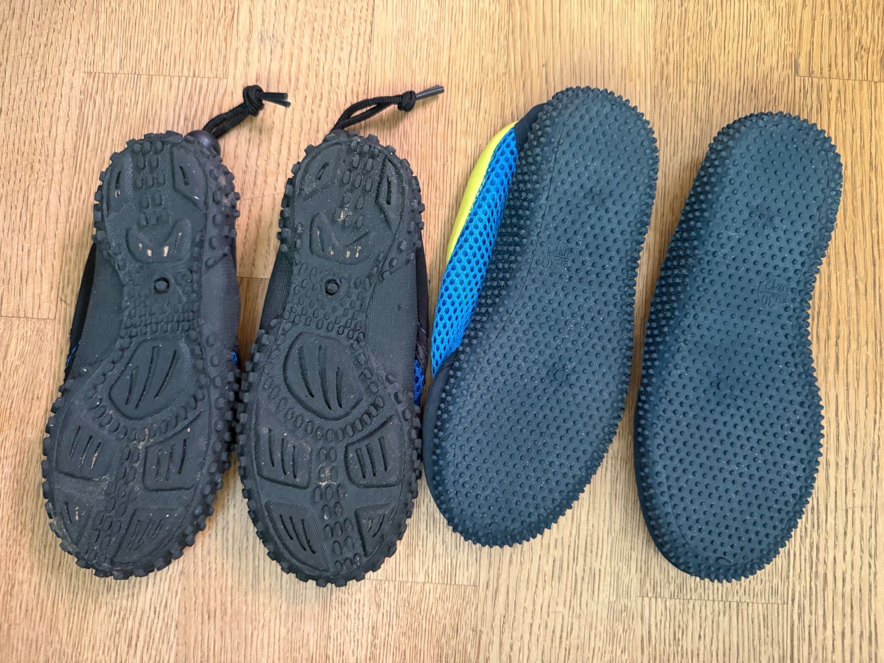 Adidas Schuhe für Jungen: Badeschuhe – Gebraucht aus Winkel von gatta 1