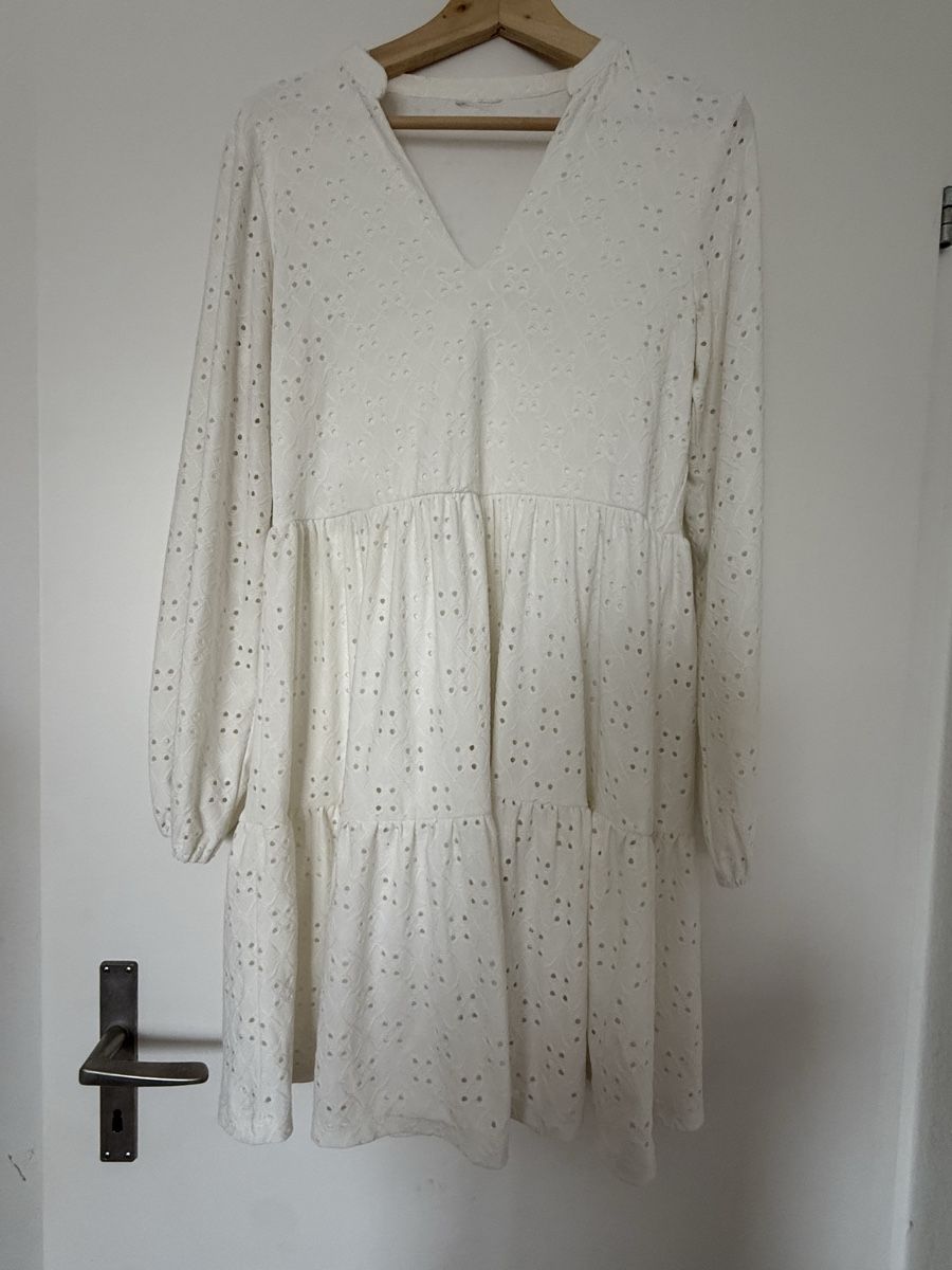 Vestiti: Schönes Kleid gr M – Usato da Belp venduto da Lu96