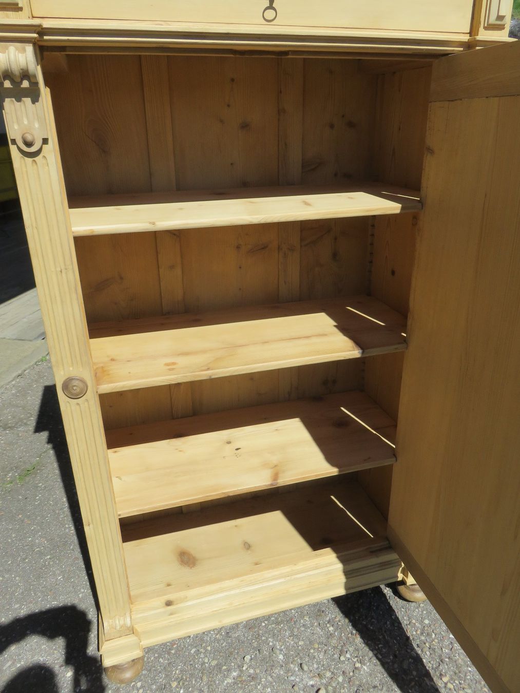 Schränke: antiker Jugendstil Schrank – Gebraucht aus Ruswil von Mfladibus 2