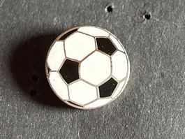 Pin Fussball