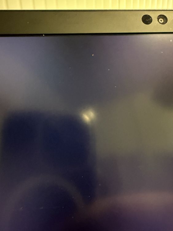 LENOVO ThinkPad X1 Carbon Gen7 4