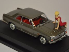 Starline - Lancia Flaminia - 1:43 mit Figur