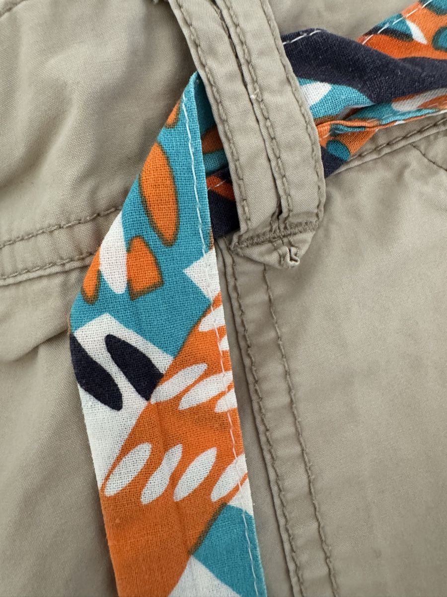 Maddison Pantalons: Maddison kurze Hose beige Gr. 42 – D'occasion à Fislisbach par KolibriSecondhand 4