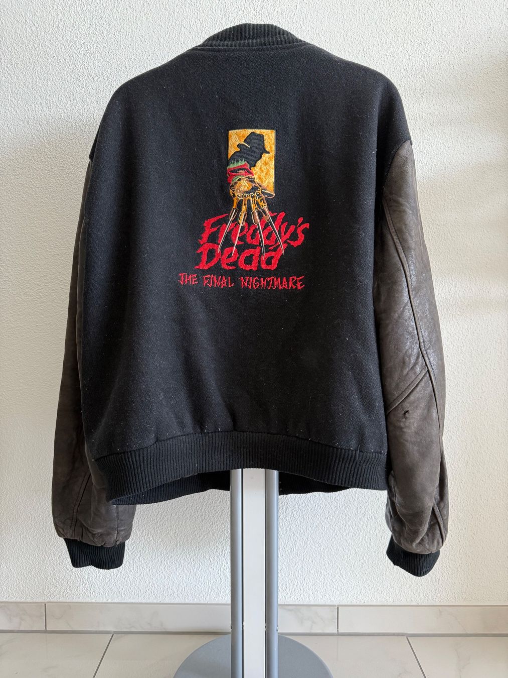 Vestes: Freddy's Dead - The Final Nightmare - Crew Jacket – D'occasion à Malters par starfighter01
