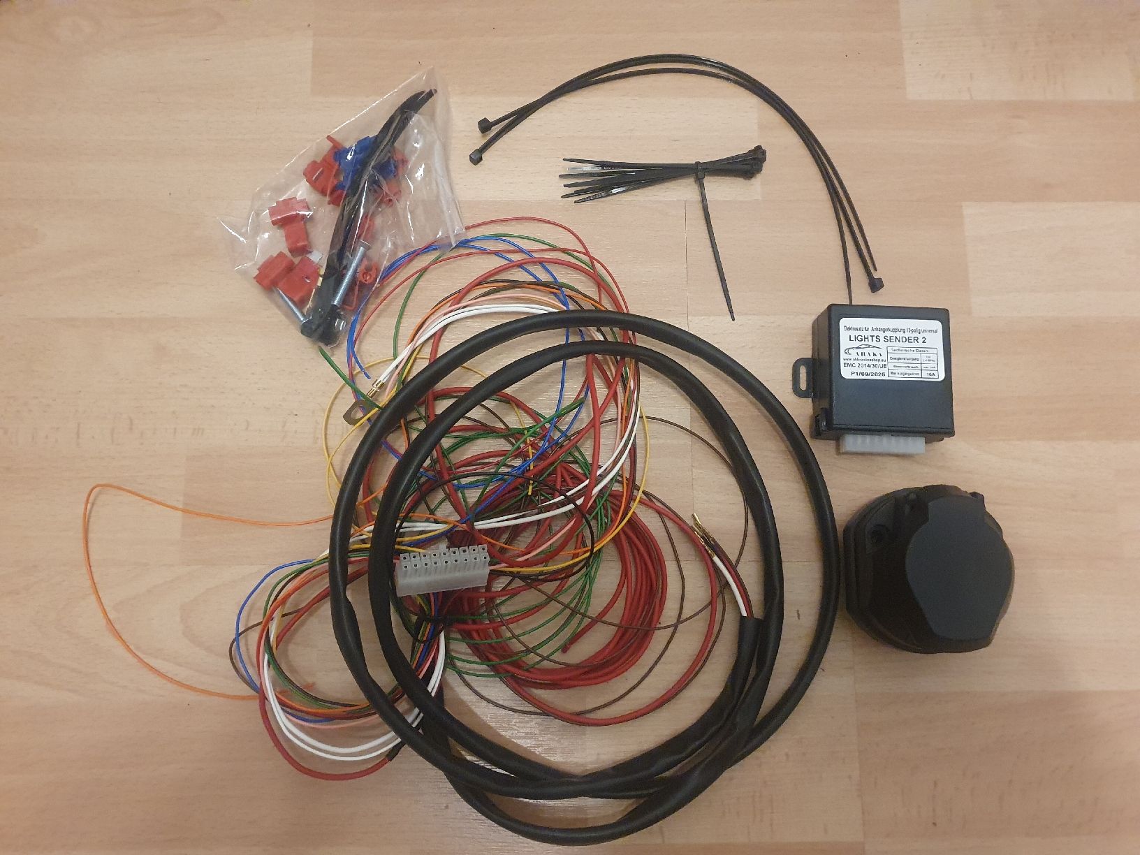 Anhängerkupplungen: Elektrosatz Anhängerkupplung 13-polig – Neu (gemäss Beschreibung) aus Benglen von Xylem