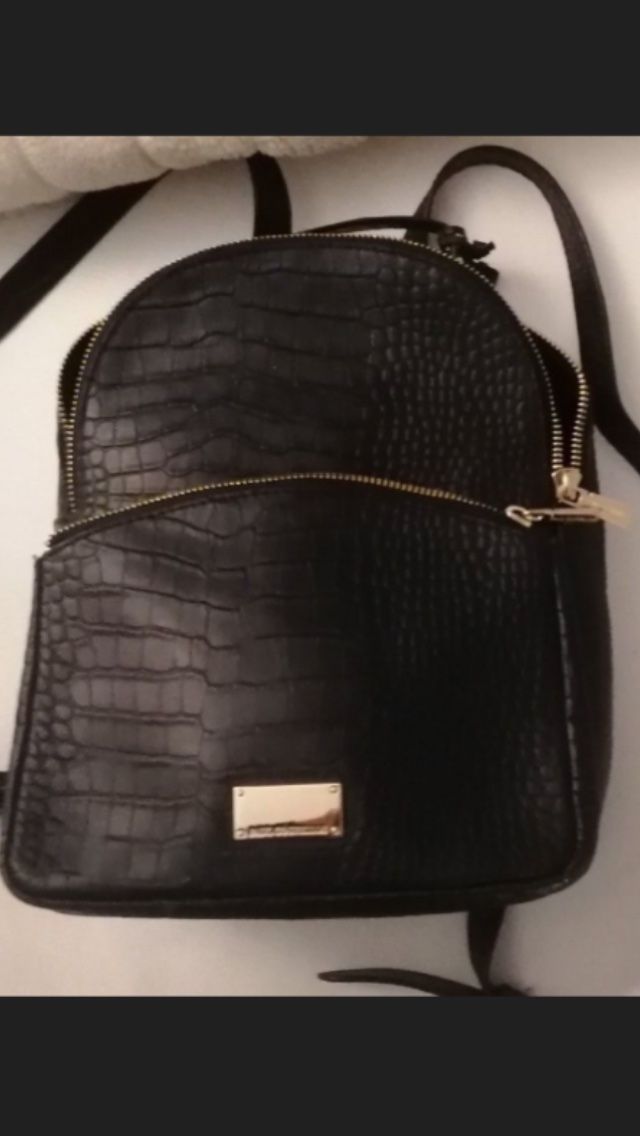 Zaini: Leder Rucksack von Paul Costellow – Usato da Zürich venduto da Silvikebuda