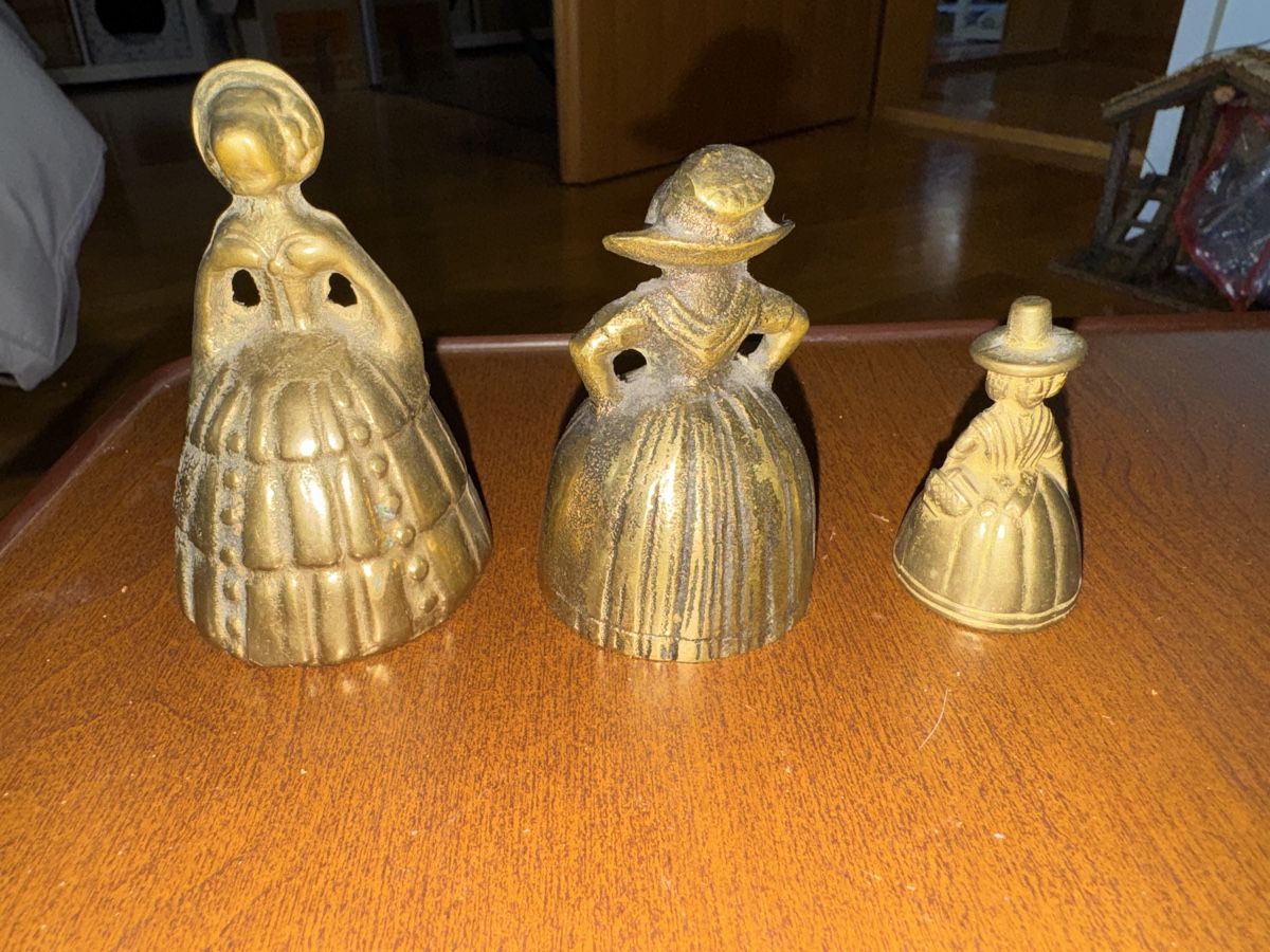 Campanacci mucche: Tischglocken Messing,Vintage – Usato da Grossaffoltern venduto da sherry73 1