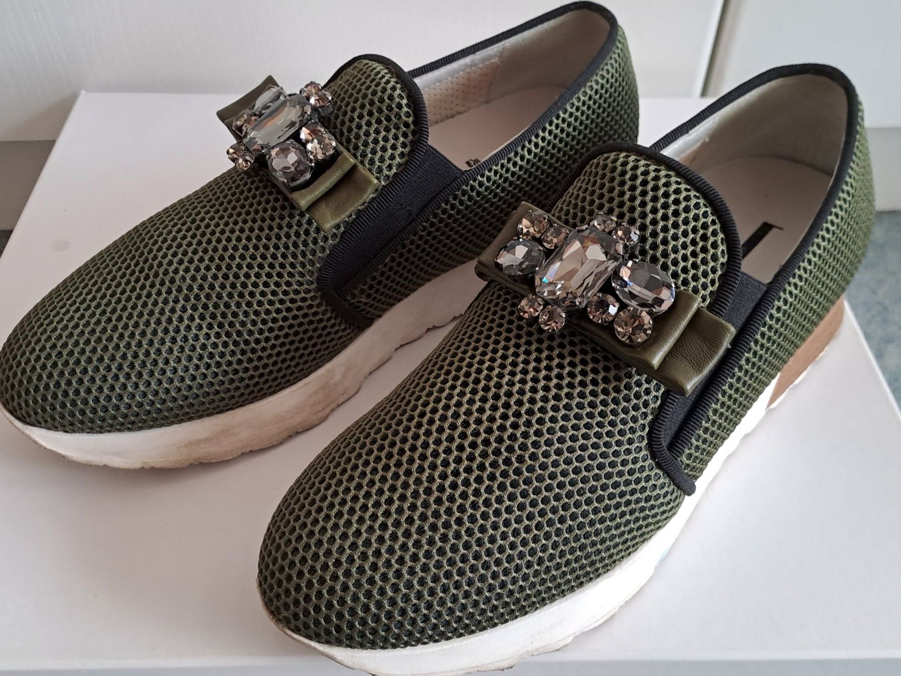Scarpe da donna: Damen Slipper, Marke JEANNOT, Gr. 39, NP 229.-- – Usato da Frauenfeld venduto da Andadaa