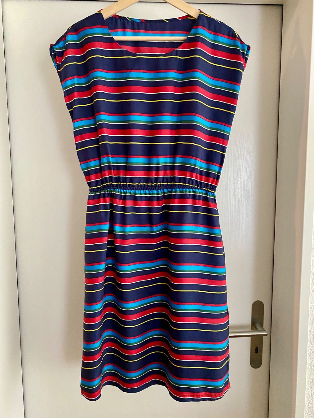 Vestiti: Damen Kleid 100% Seide Gr. 38 – Usato da Zürich venduto da ron_t88f