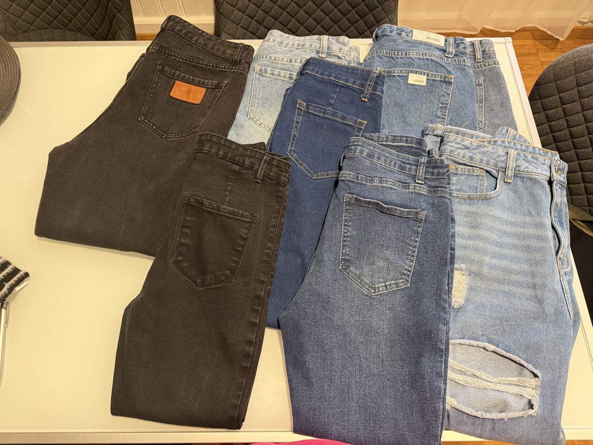 Shein Jeans: Jeans Paket  – Gebraucht aus Basadingen von ttb_vs95
