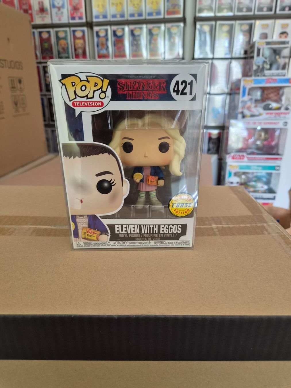 Funko Statuette: Funko Pop Eleven #421 Stranger Things Chase – Nuovo e nell'imballaggio originale da Sisseln AG venduto da schenk-figuren