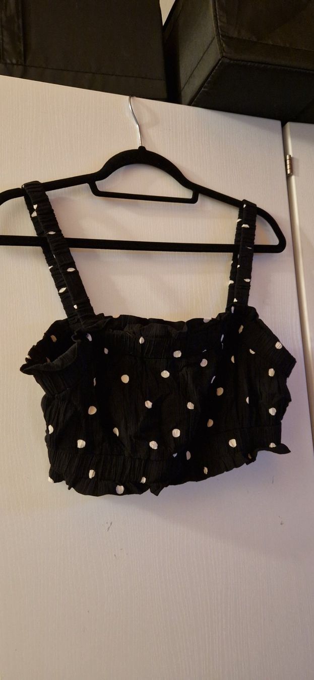 Top: Bauchfreies Top Neu – Nuovo (secondo la descrizione) da Bubendorf venduto da ang_b829
