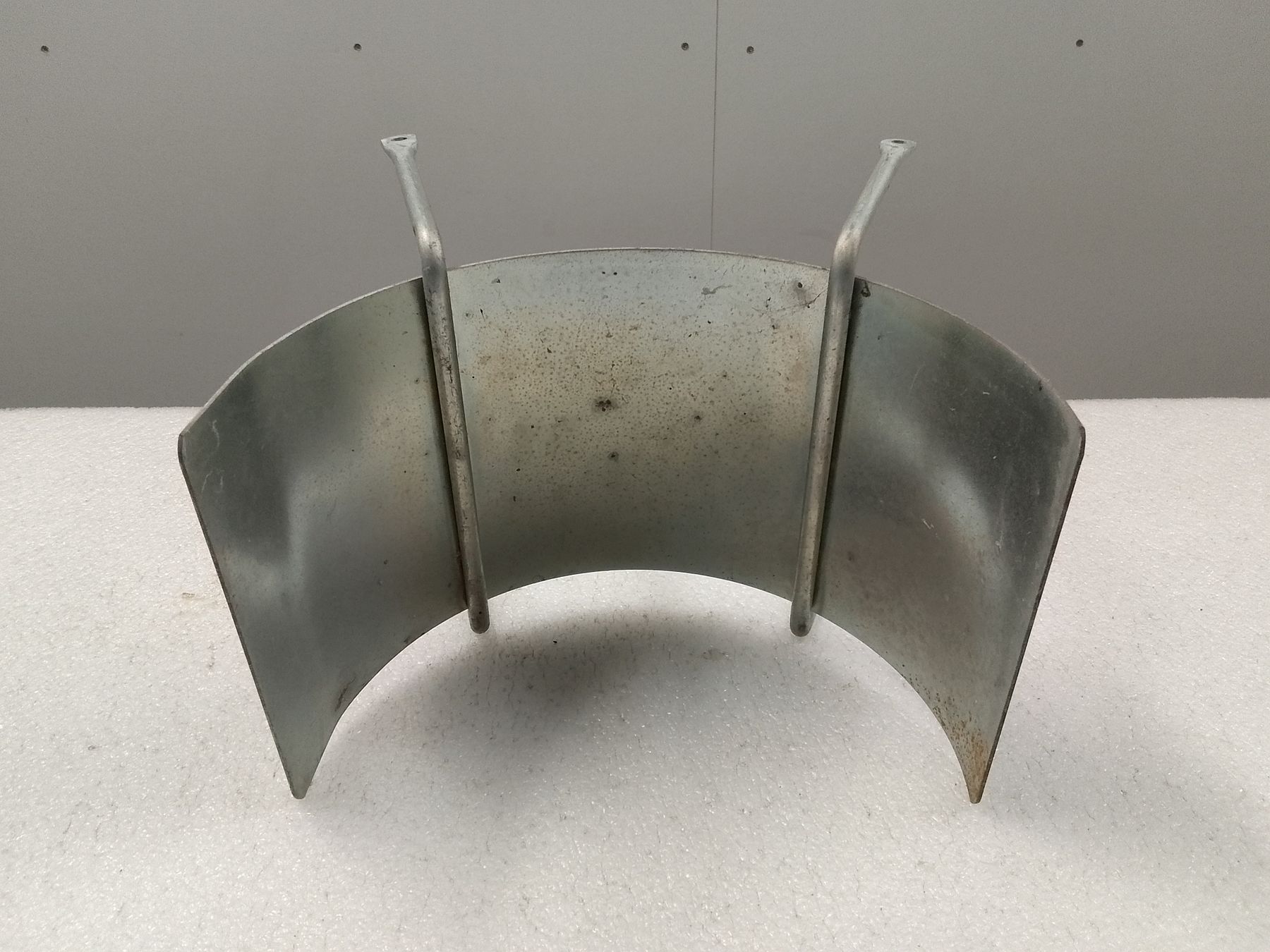 Supporti a parete: Schlauchhalterung – Usato da Trubschachen venduto da Caddy8 3