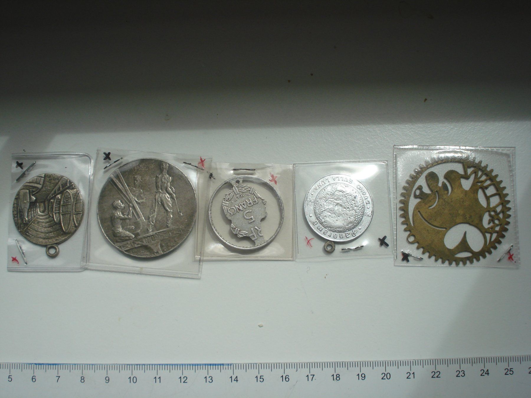 Medaglie: (MA4) Lot médailles – Usato da Erlach venduto da Net-Coins 1