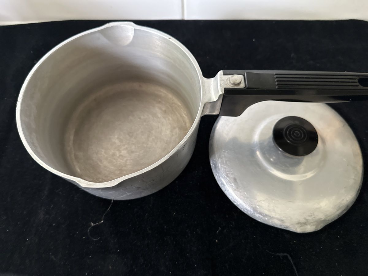 Padelle: Massive, Aluminium Pfanne. 1.9 l – Usato da Zürich venduto da Chaeffeler 2