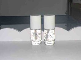 Nagellack-Duo base & top coat von Essence