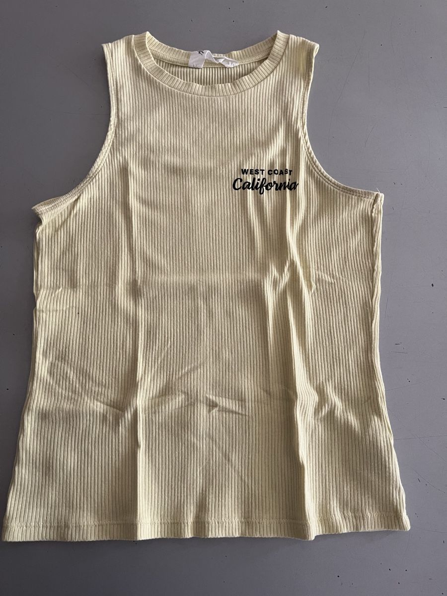 H&M Blouses, T-shirts & Tops: T-Shirt 152 – D'occasion à Bern par Regi1975