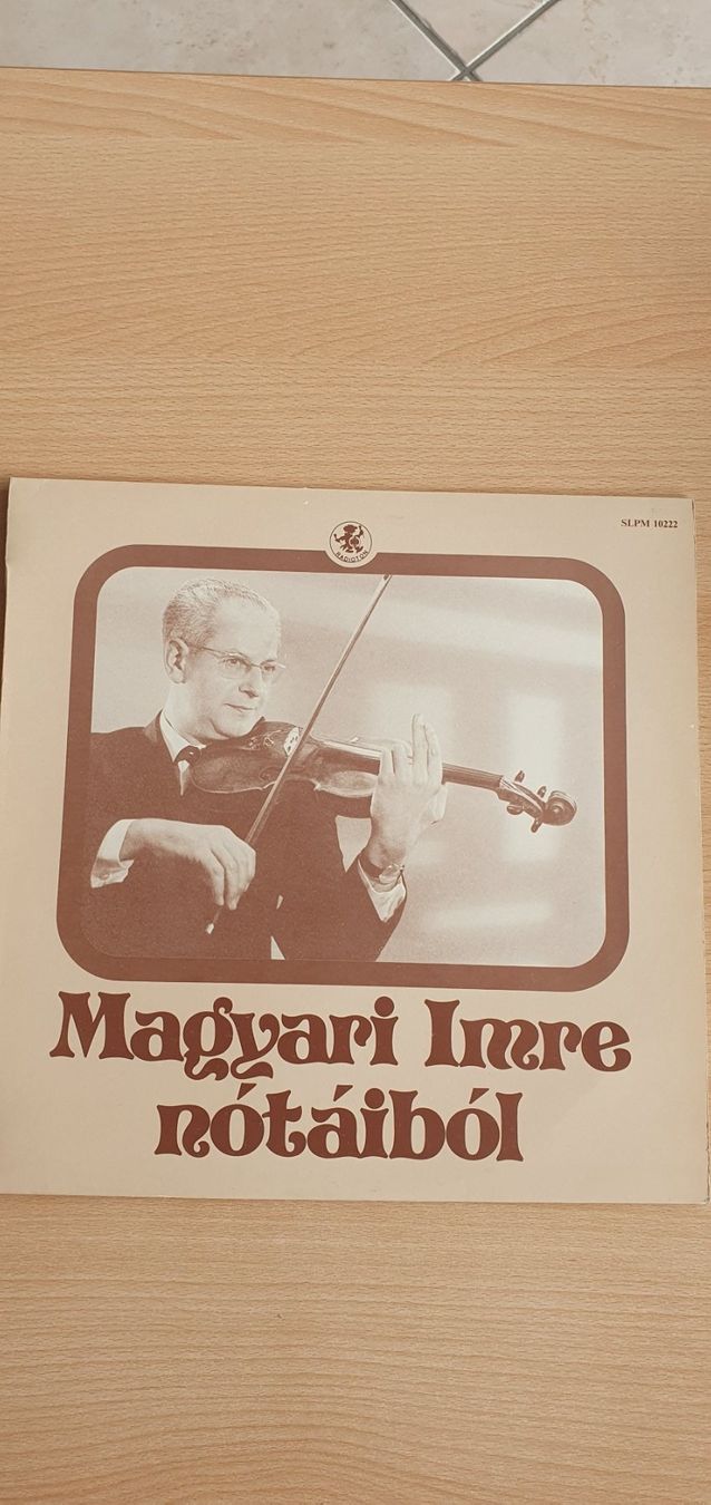 Dischi in vinile: 1 vinyle Magyari Imre Rotaibol – Usato da Moutier venduto da mai_pq7w