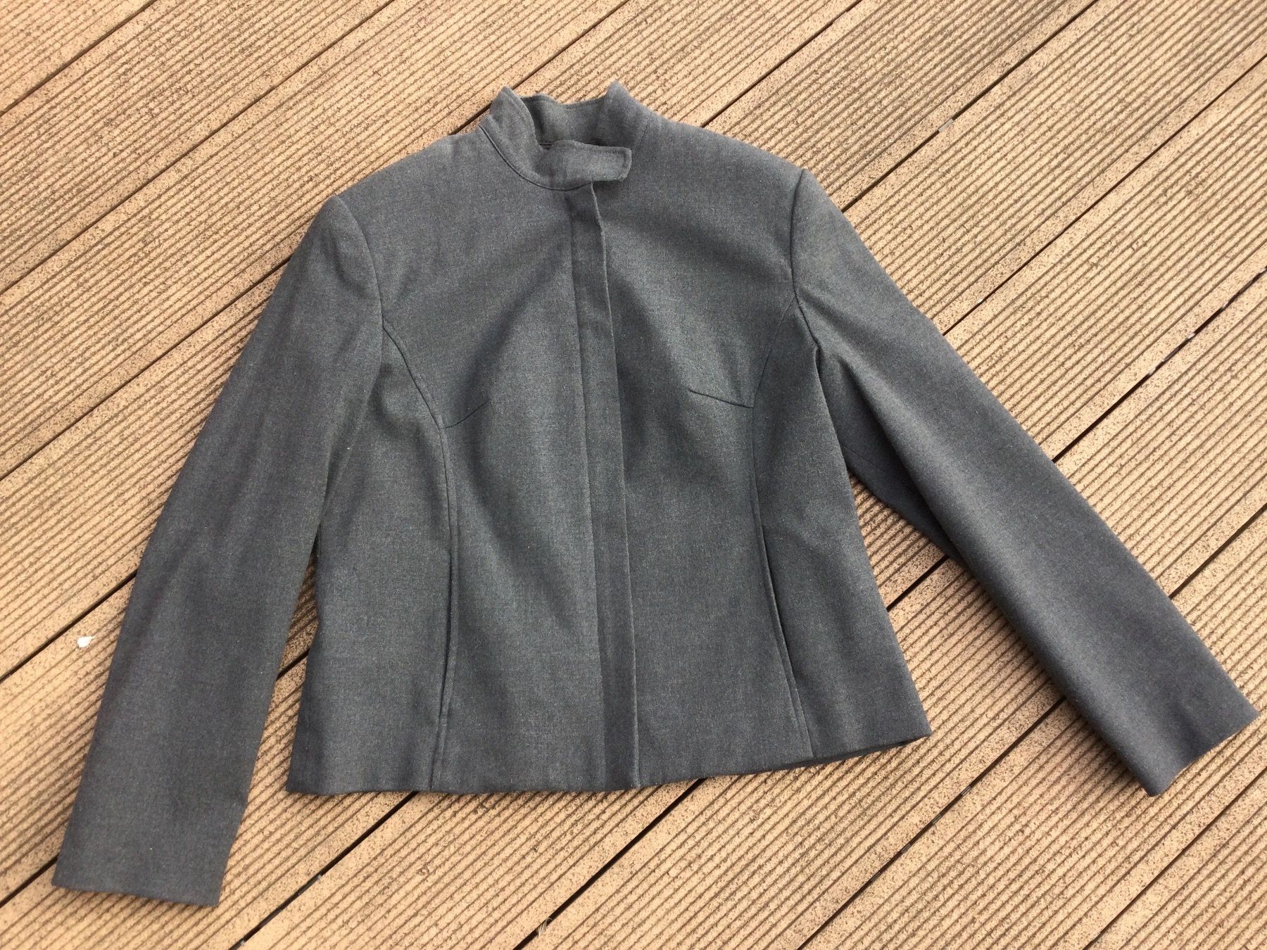 La Redoute Vestes: Veste grise LA REDOUTE, taille CH38, 64% polyester – D'occasion à Agiez par chouchanelle 5