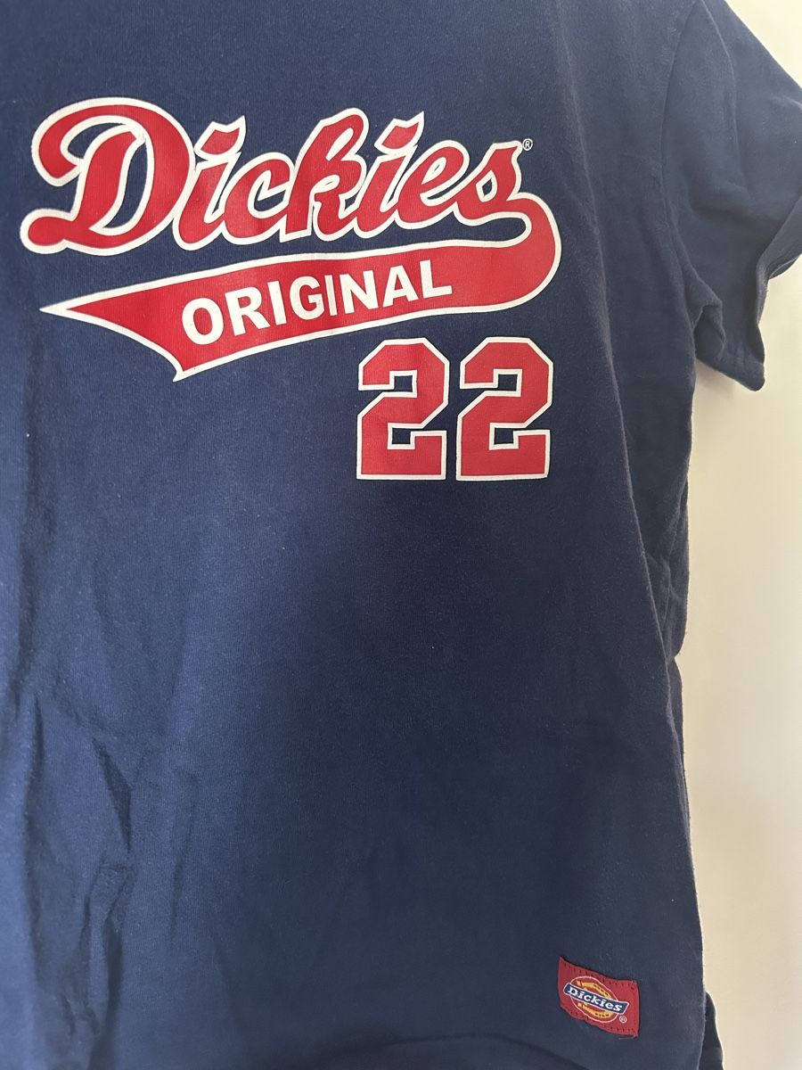 Dickies T-shirt: Dickies navy blue t-shirt  – Usato da Zürich venduto da ori_9dcy 1