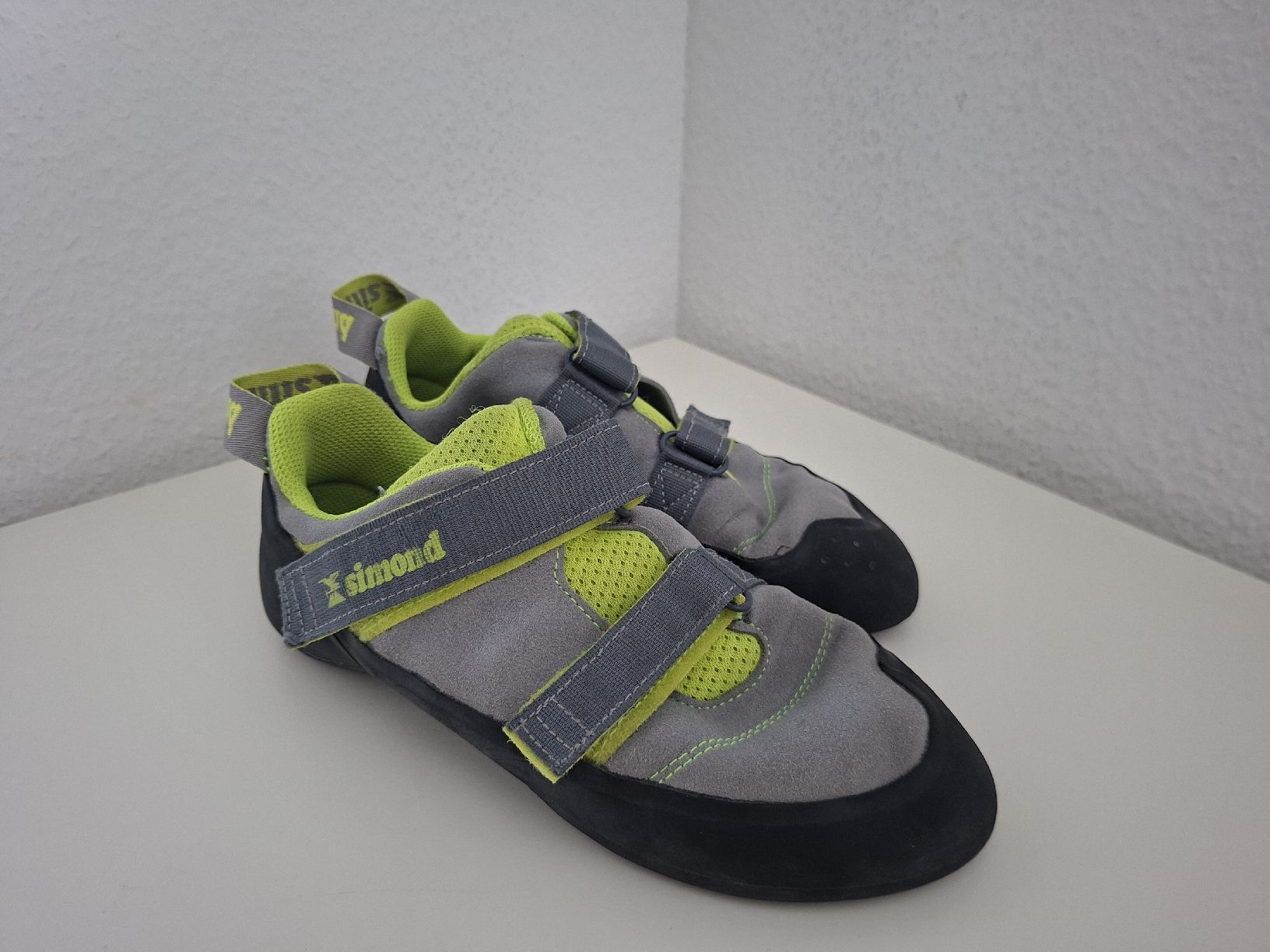 Decathlon Scarpe da uomo: Simond Rock+ Grey Kletterschuhe EU 41 – Usato da Pieterlen venduto da jak_c2lj 1