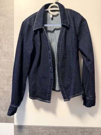 Damen Jeansjacke dunkelblau Gr.L wie neu🦋