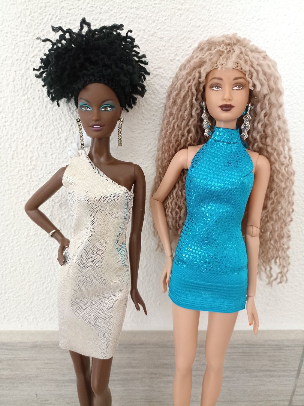 Bambole: Set 2 vestiti per bambola Barbie – Nuovo (secondo la descrizione) da Camorino venduto da cieloazzurro 1