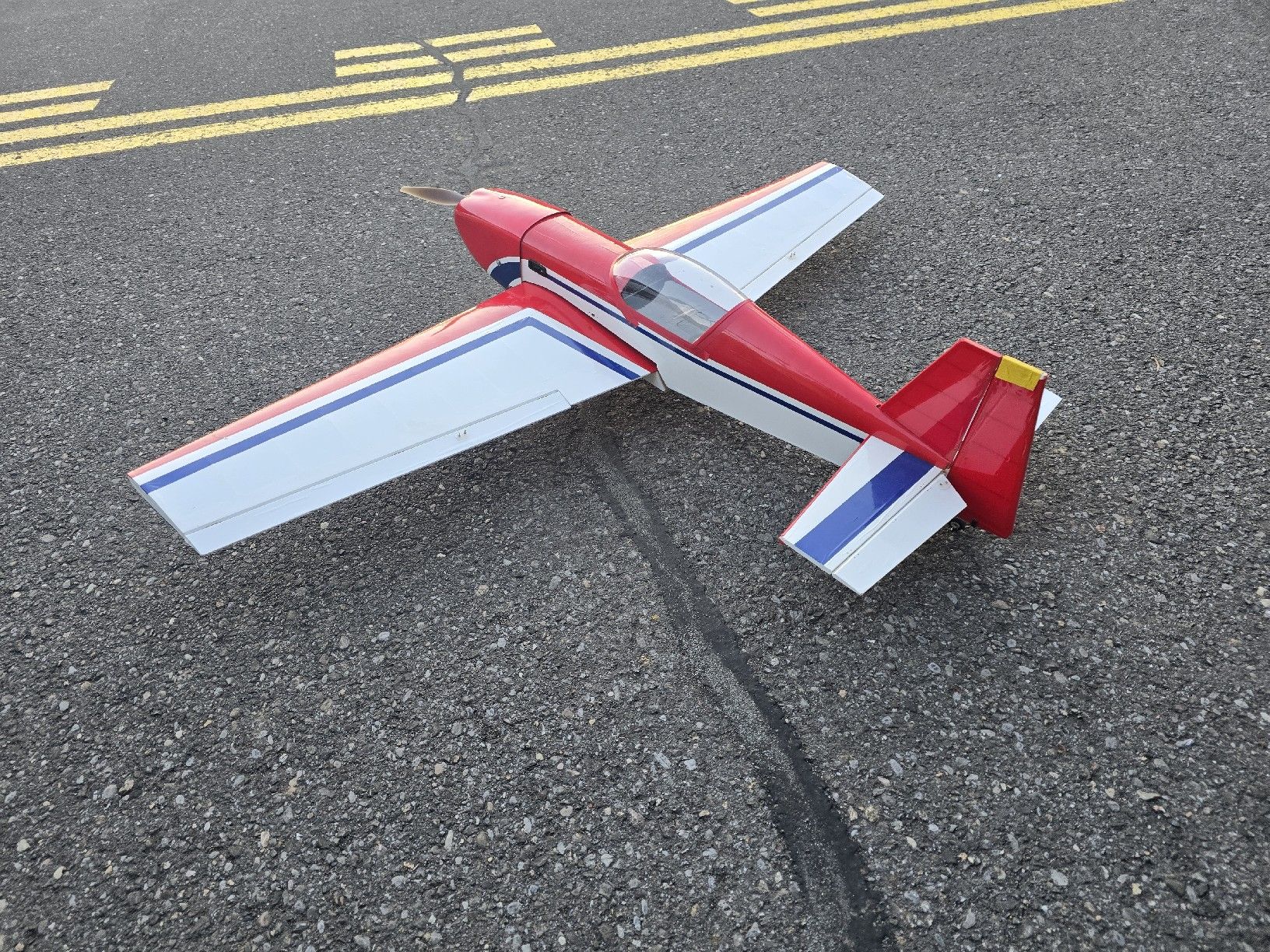 RC Modellbau: Extra 300 RC Flugzeug, rot/weiss, – Gebraucht aus Kerns von Aviator_Ben 2