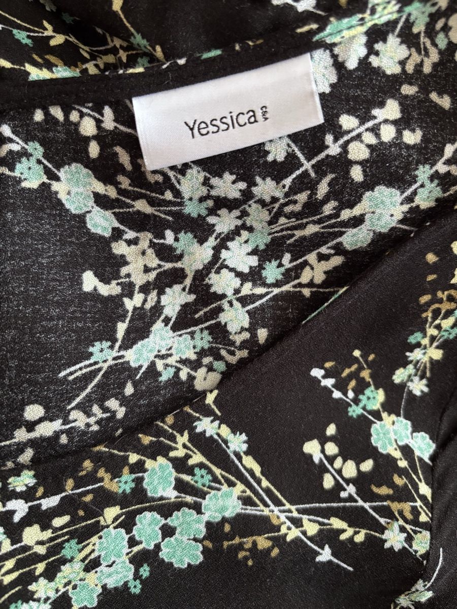 C&A Vestiti: Maxikleid 48/50 schwarz/mint => Ab 14.- – Usato da Basel venduto da Seele7 4