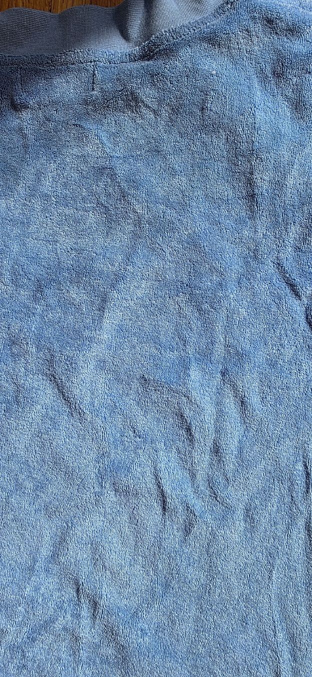 T-shirts: Pull /Tshirt bleu sans manche taille L – D'occasion à Yverdon-les-Bains par van_dq65 9