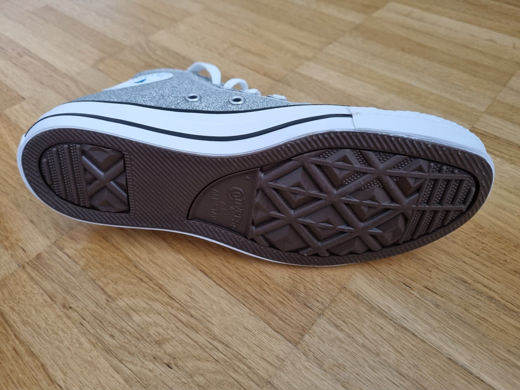 Converse Scarpe da uomo: Converse All Star OVP Gr. 37 – Nuovo e nell'imballaggio originale da Zofingen venduto da Felpa 2
