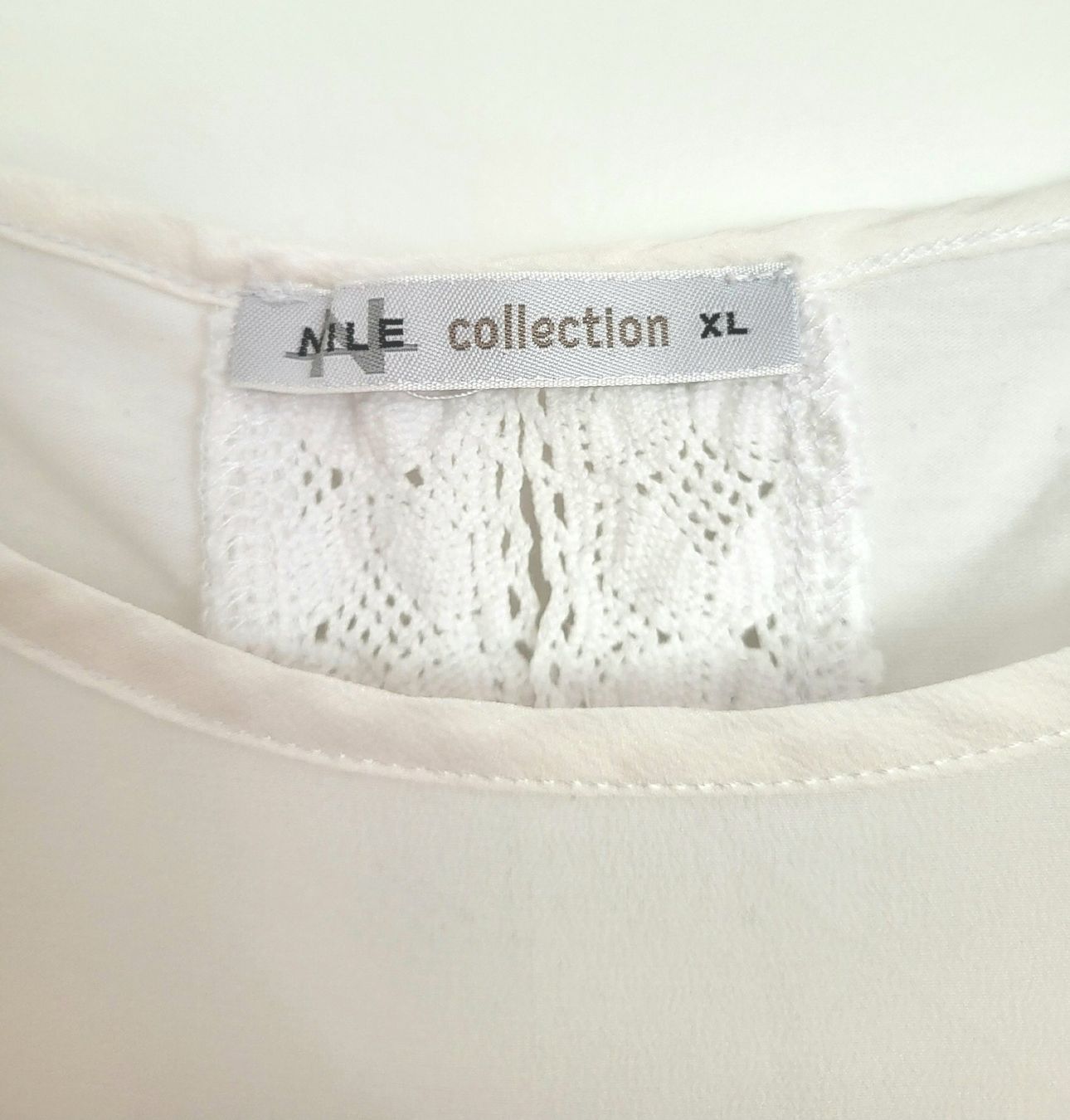 Nile Blusen: NILE Blusentop – Gebraucht aus Bolligen von mo.strubelimutz.63 3
