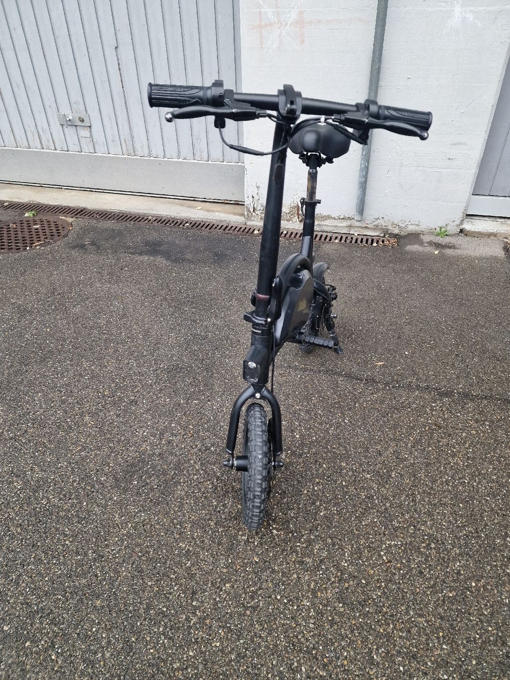 Scooter: ELEKTRO SCUTER – Usato da Gossau SG venduto da kne_c8rh 8