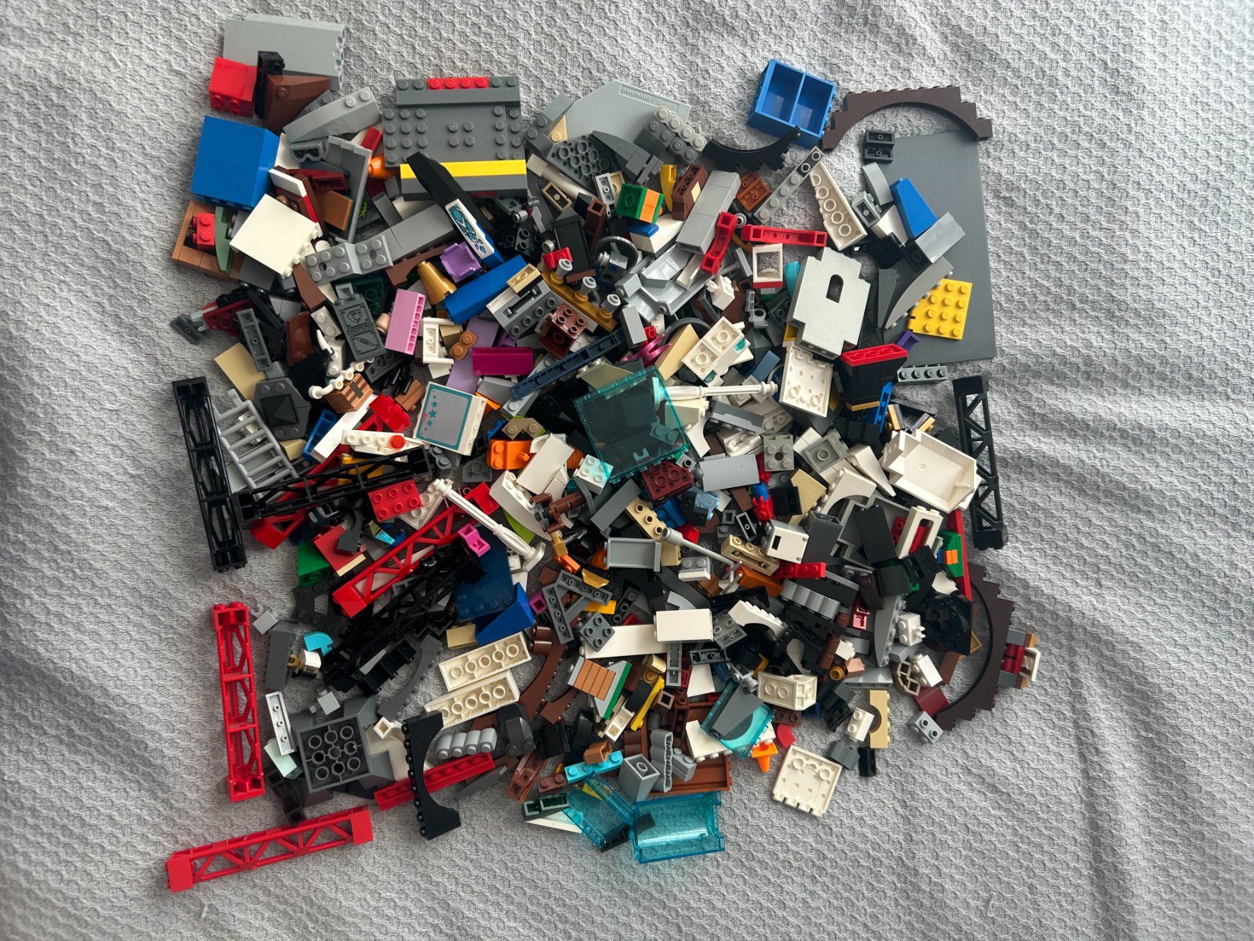 Lego Giocattoli: 1 Kg Lego Gebäude Teile – Usato da Volketswil venduto da Daniel68ernst